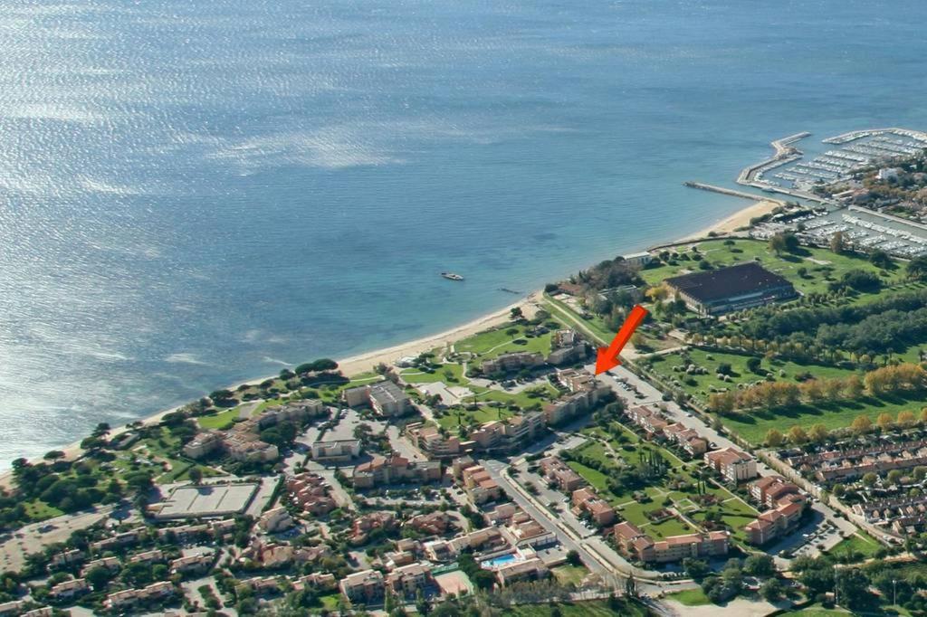 Appartamento Les locations Cinaureva ­  L'Argentière La Londe-les-Maures Esterno foto