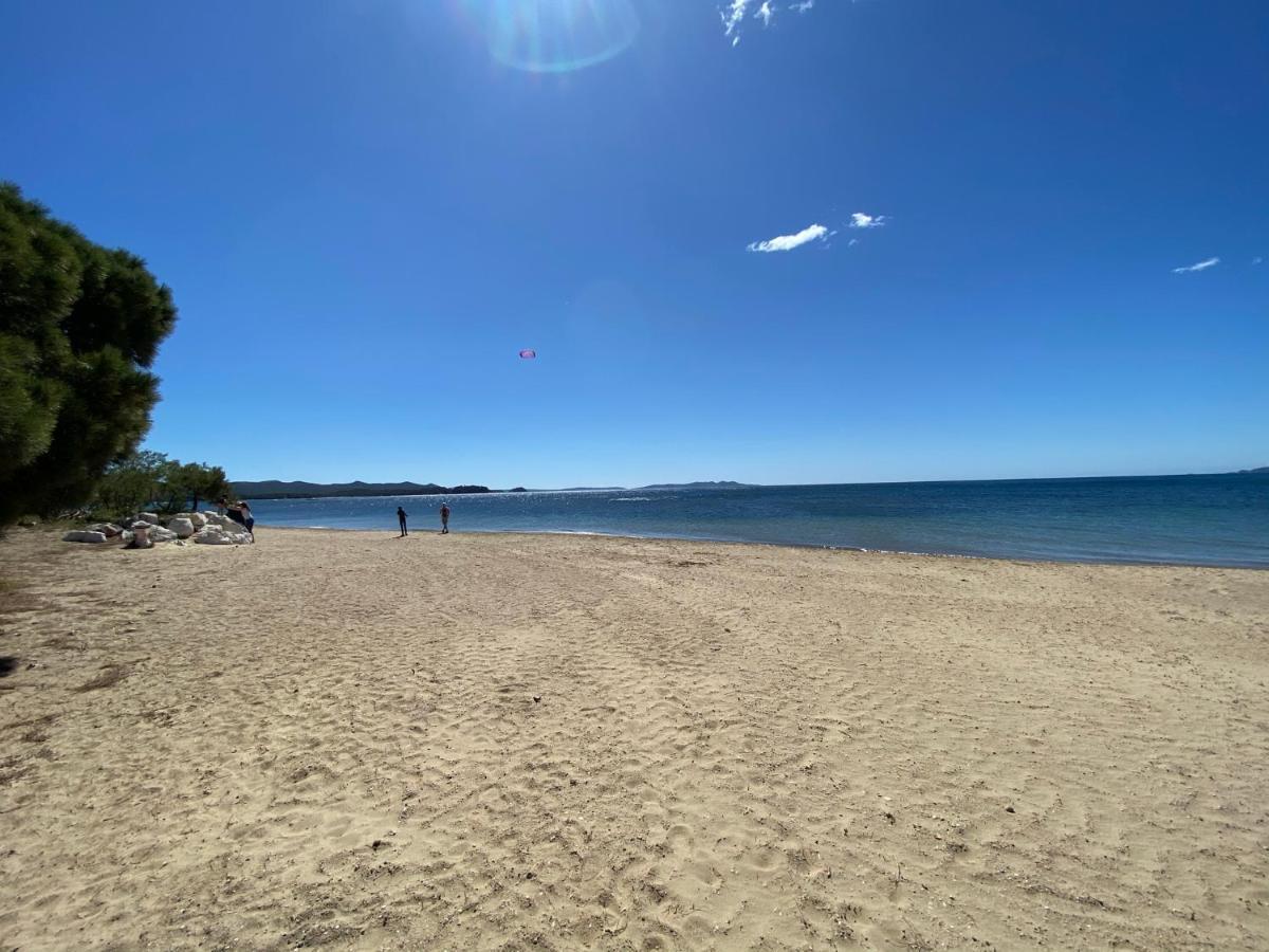 Appartamento Les locations Cinaureva ­  L'Argentière La Londe-les-Maures Esterno foto